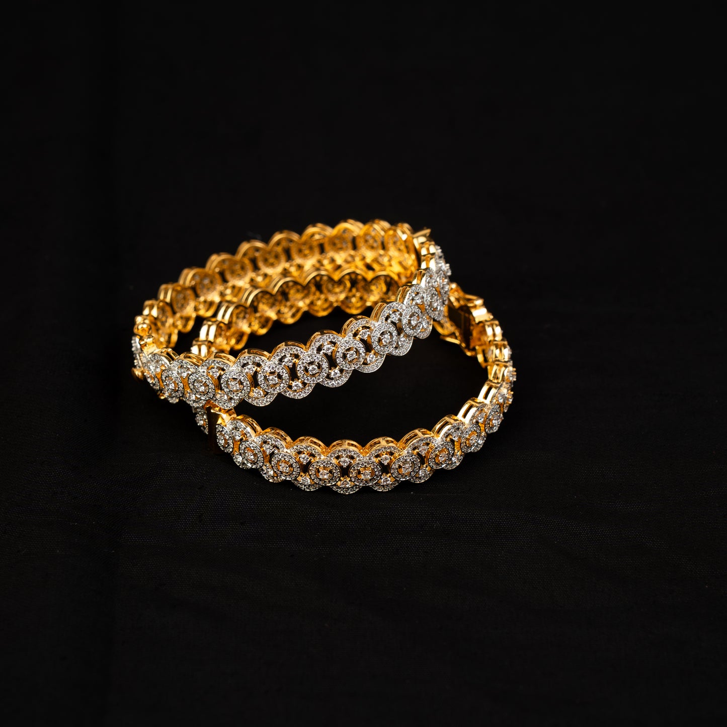 iha Bangles
