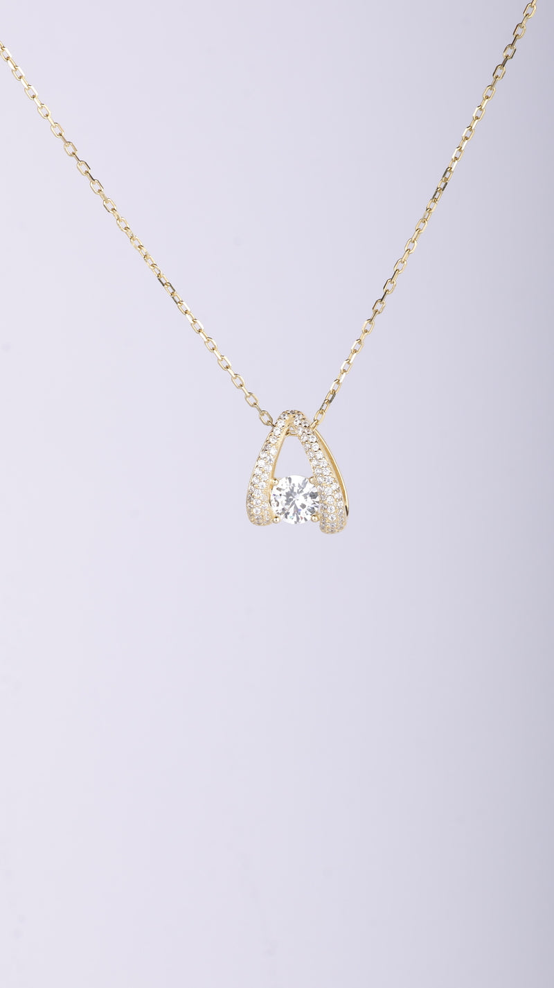 Elina Chain