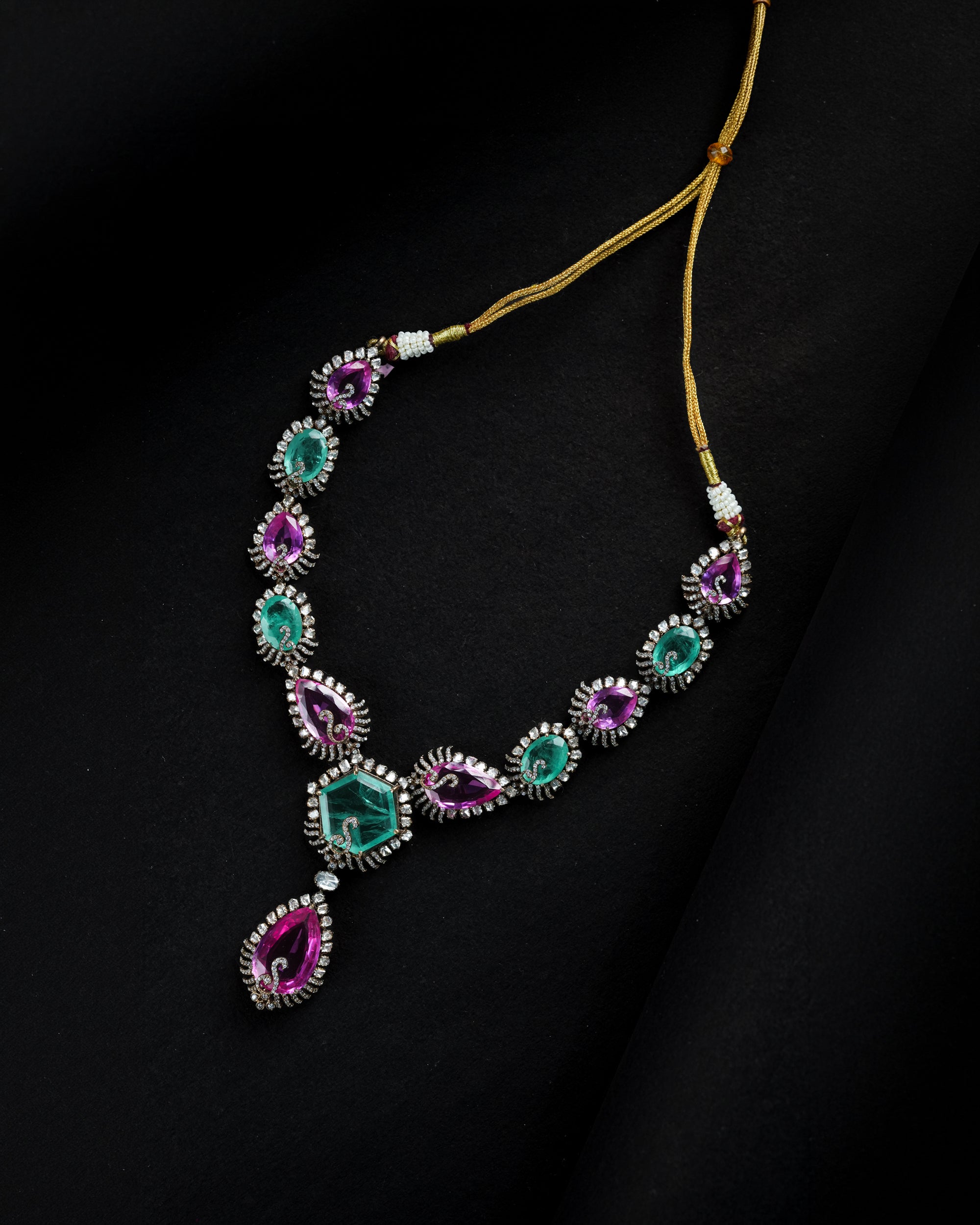 Hiya Necklace