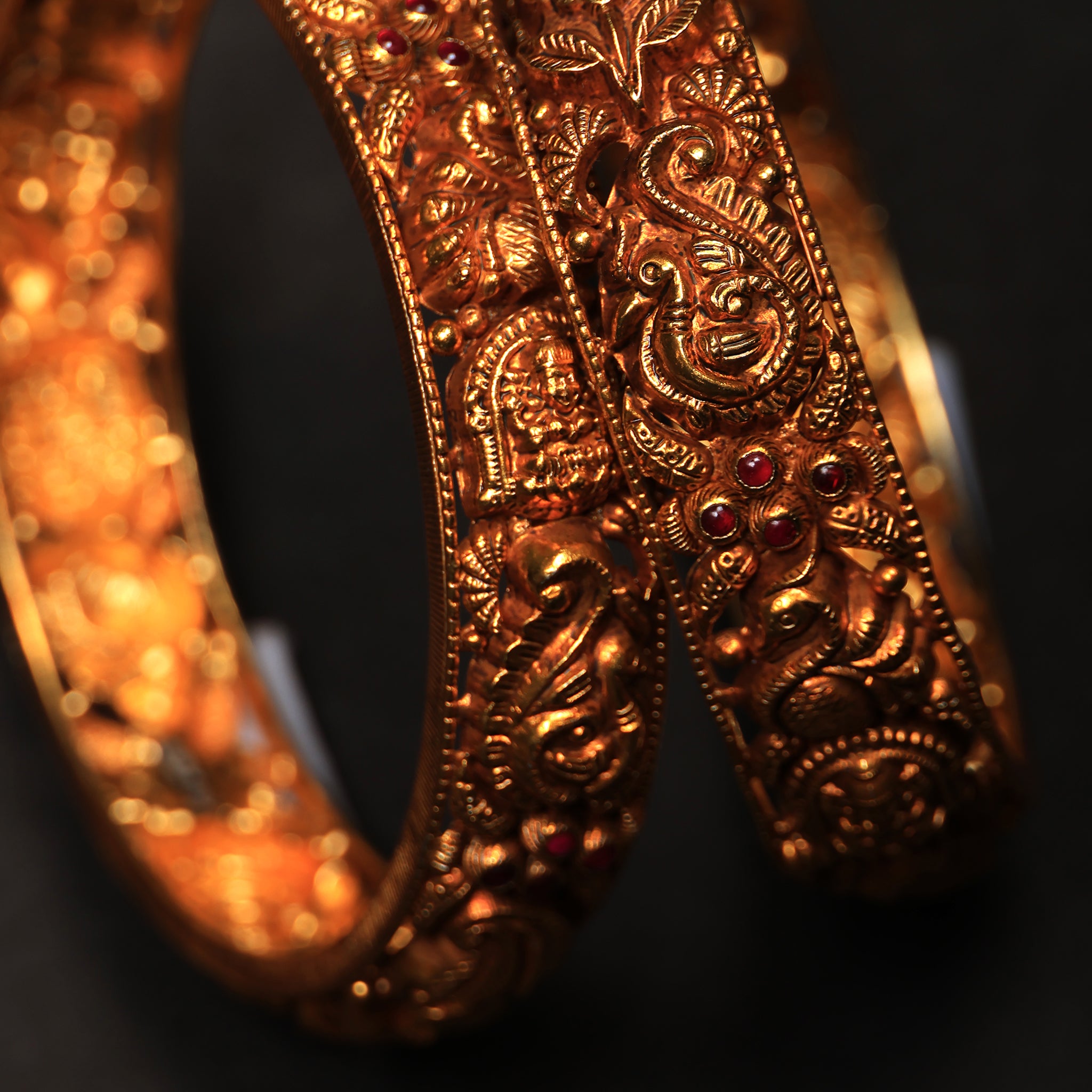 Nurvi Bangles