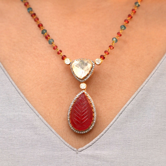 Rhea 92.5 silver chain, gold-plated silver chain with ruby pendant