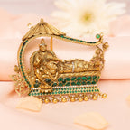 Isla silver pendant, gold-plated 92.5 silver pendant, featuring cz and emerald stones