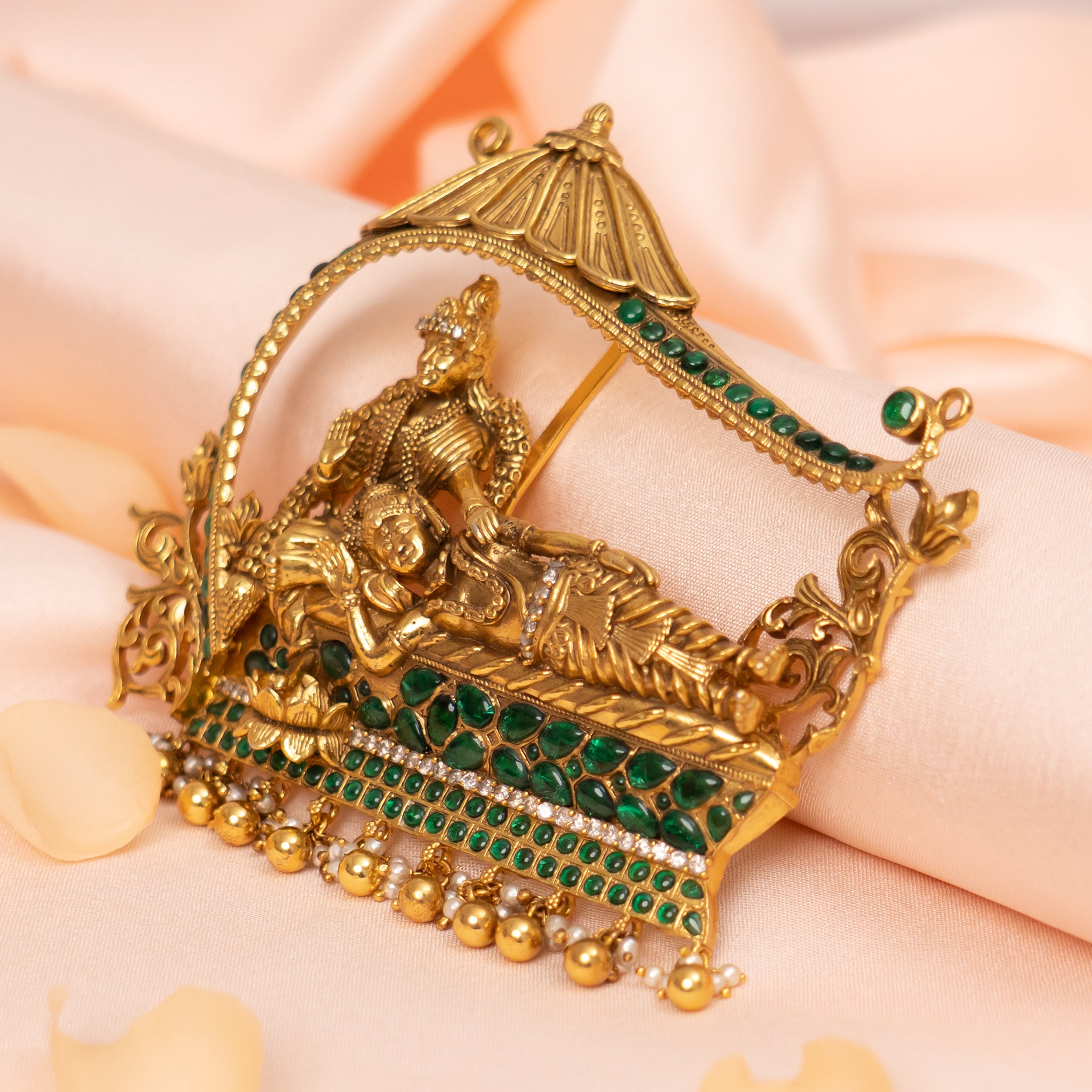 Isla silver pendant, gold-plated 92.5 silver pendant, featuring cz and emerald stones