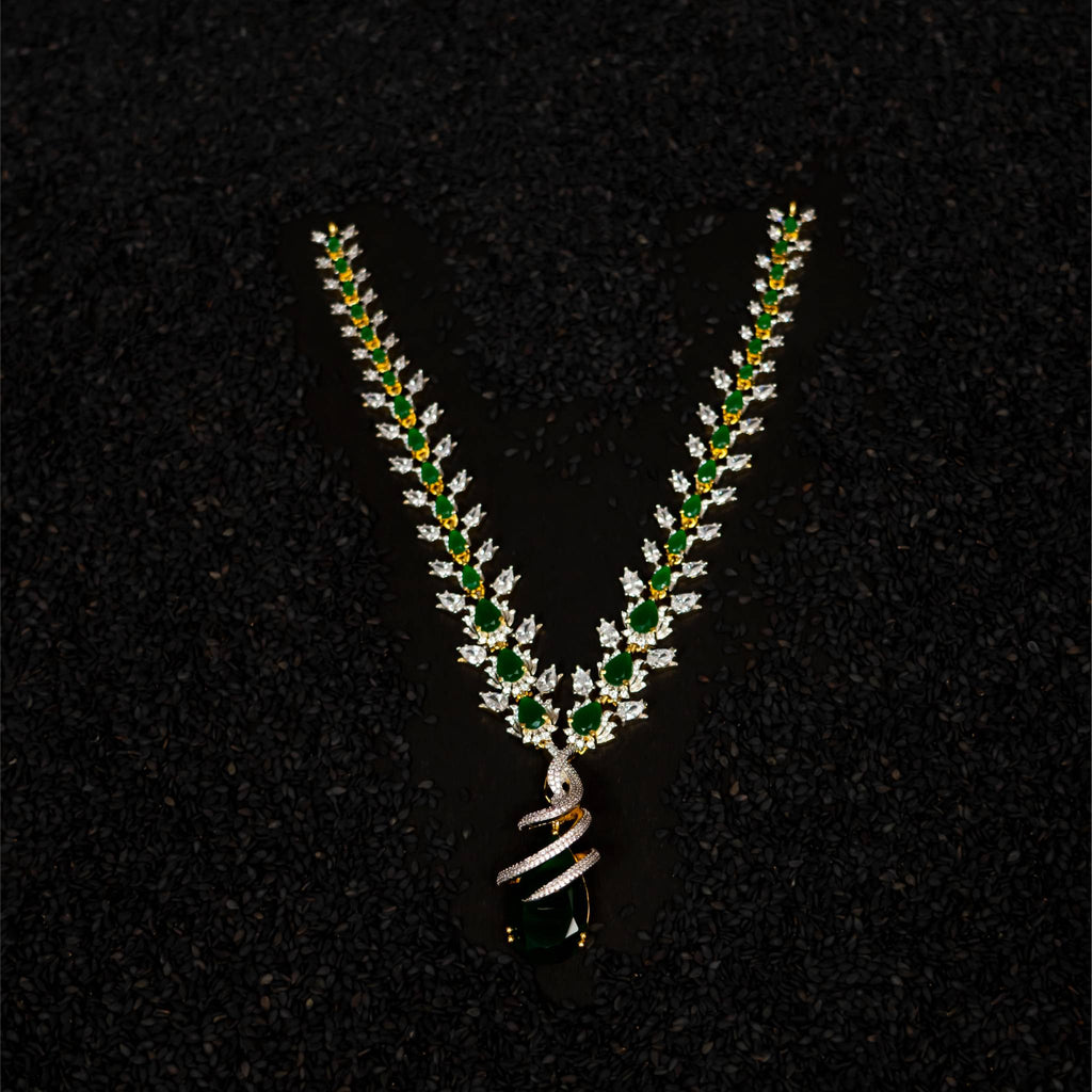 Ashwathy Necklace