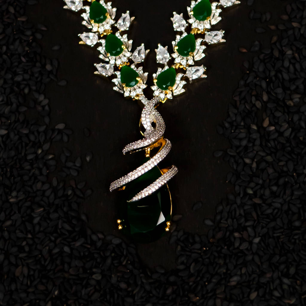 Ashwathy Necklace