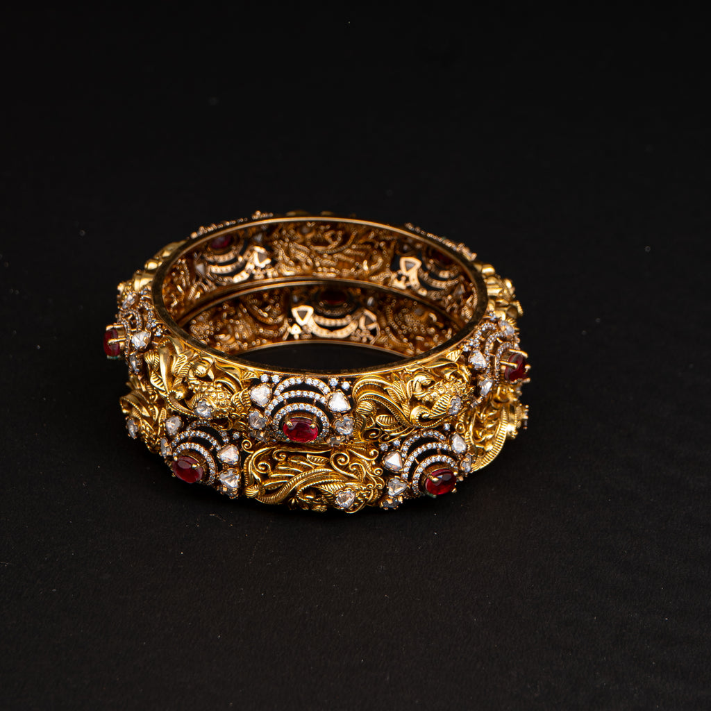 Amelia Bangles