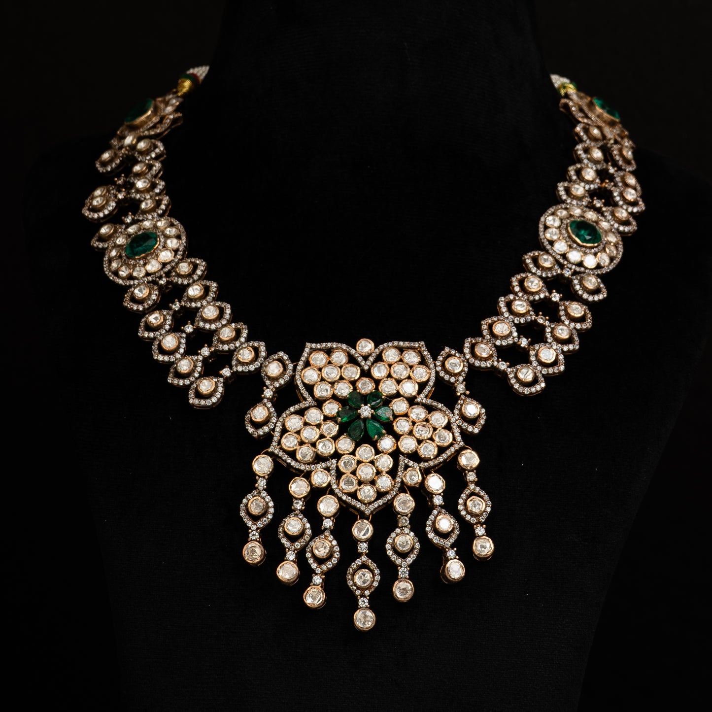 Jivika Necklace