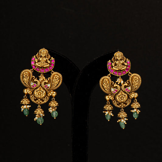 Eeshana Earrings