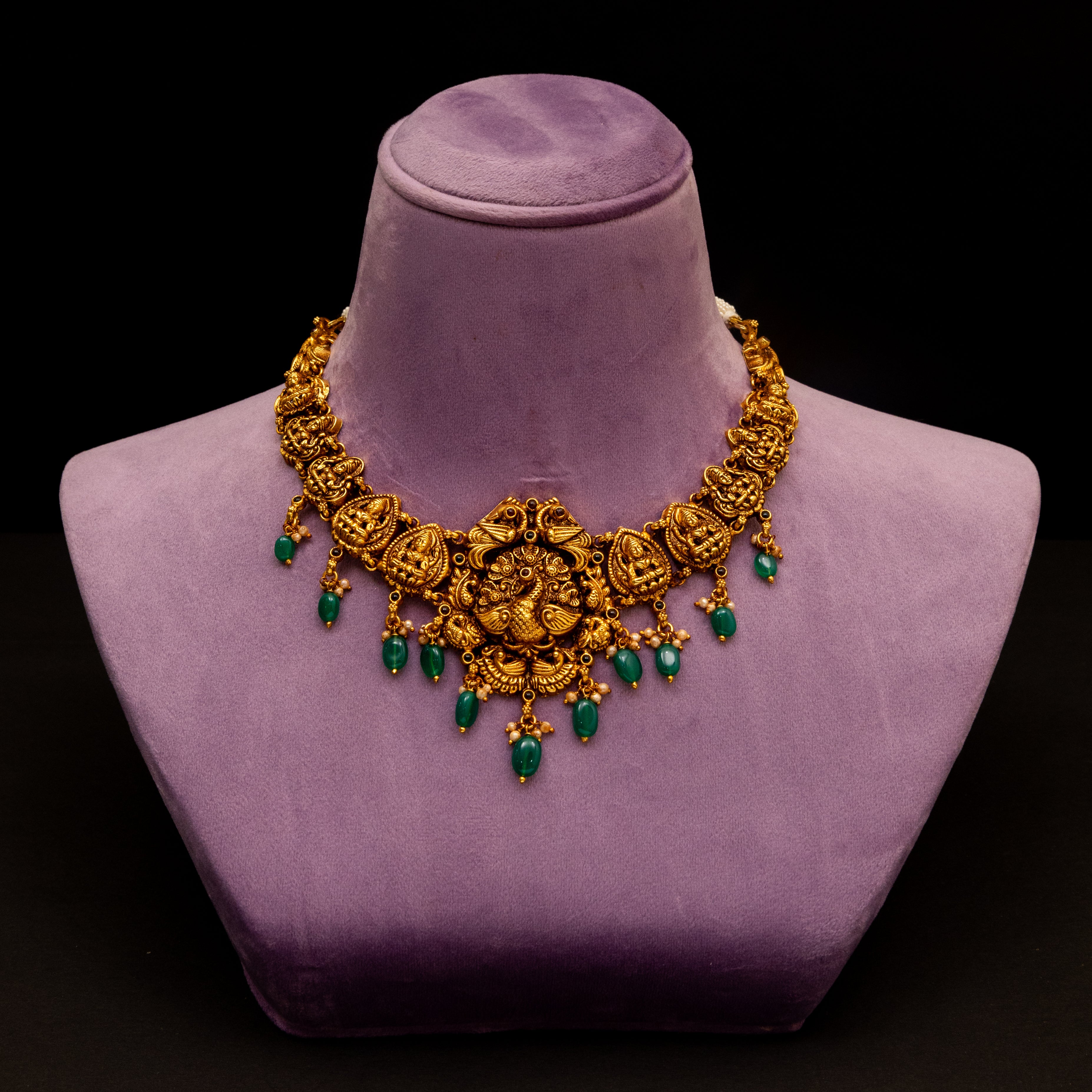 Aashi Necklace