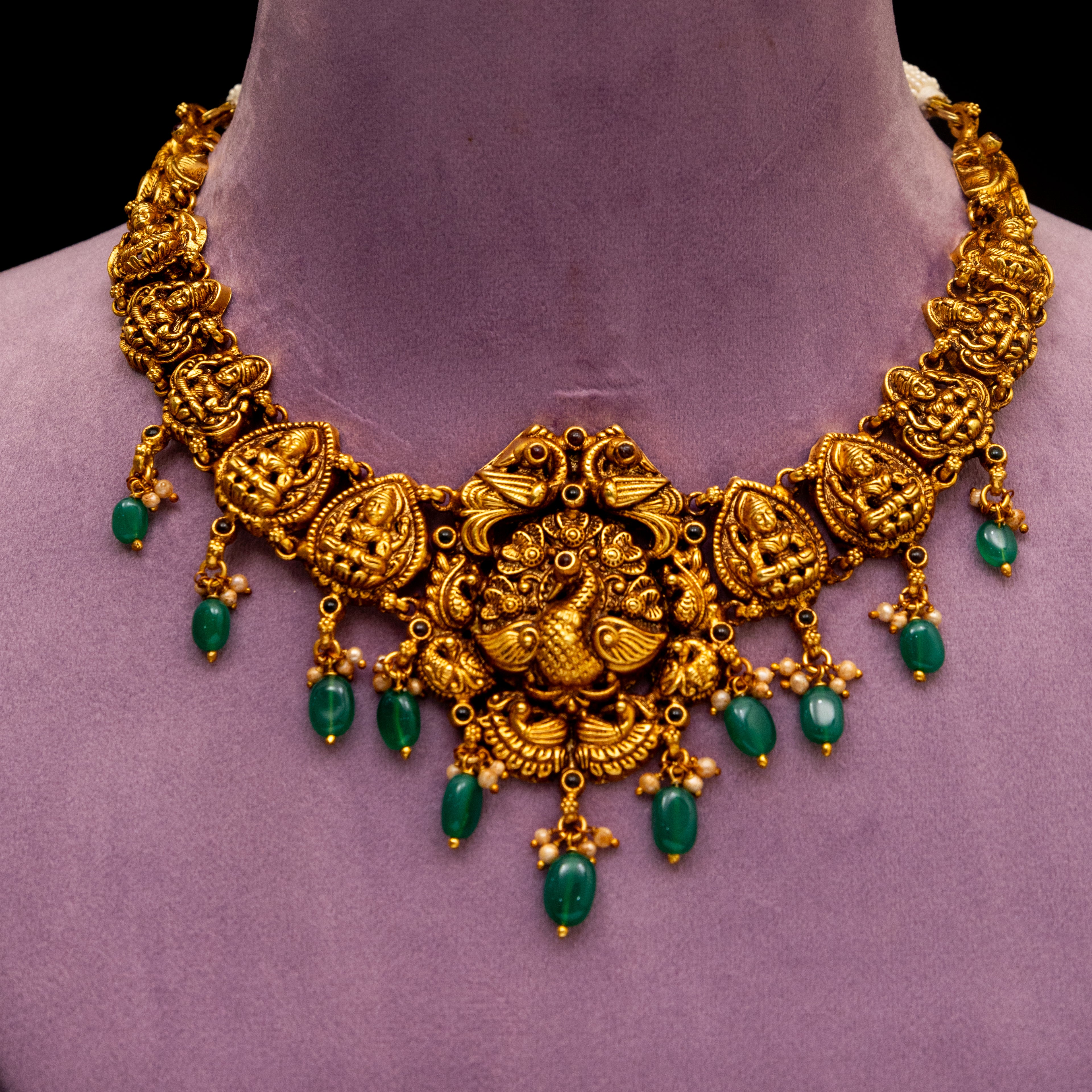 Aashi Necklace