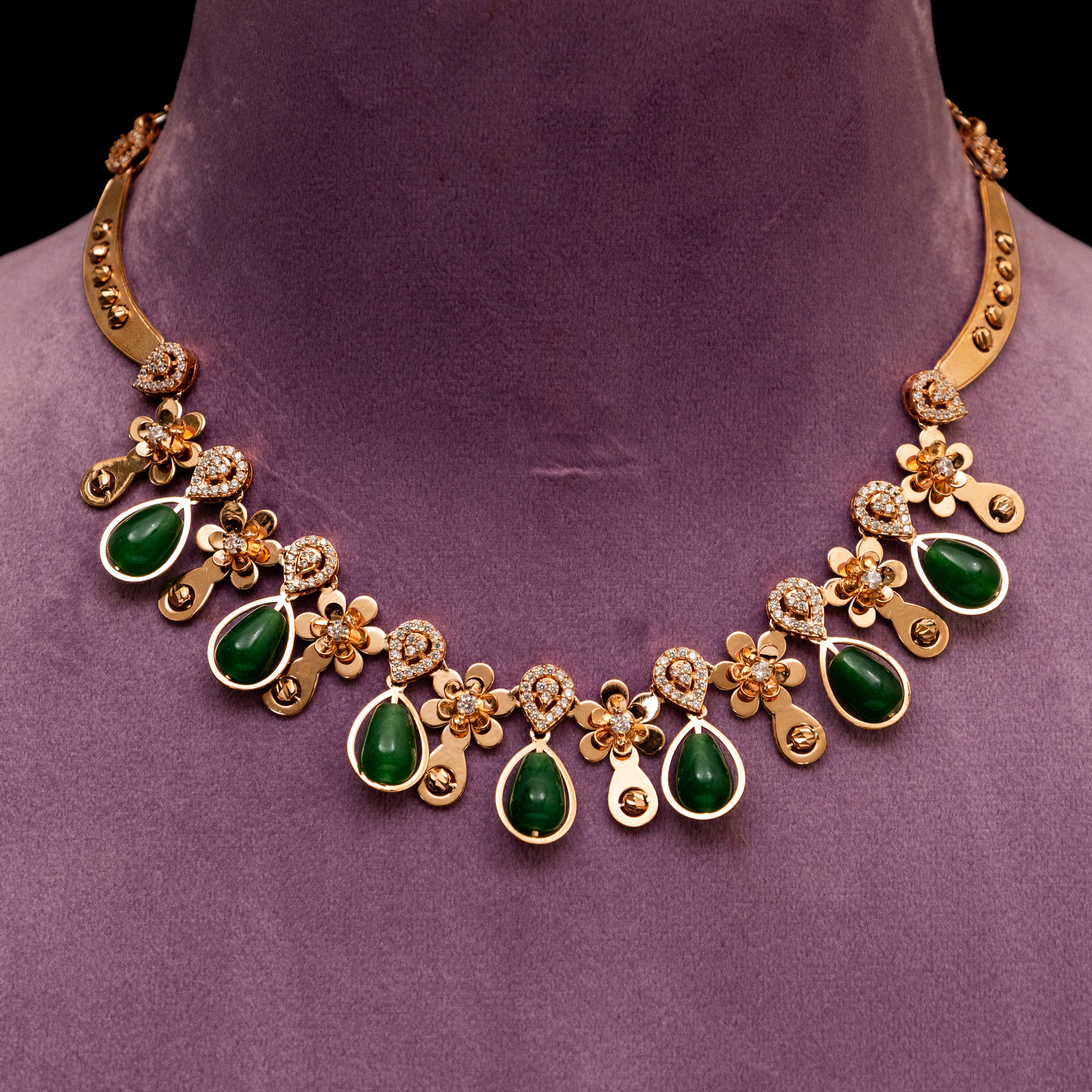 Ria Necklace