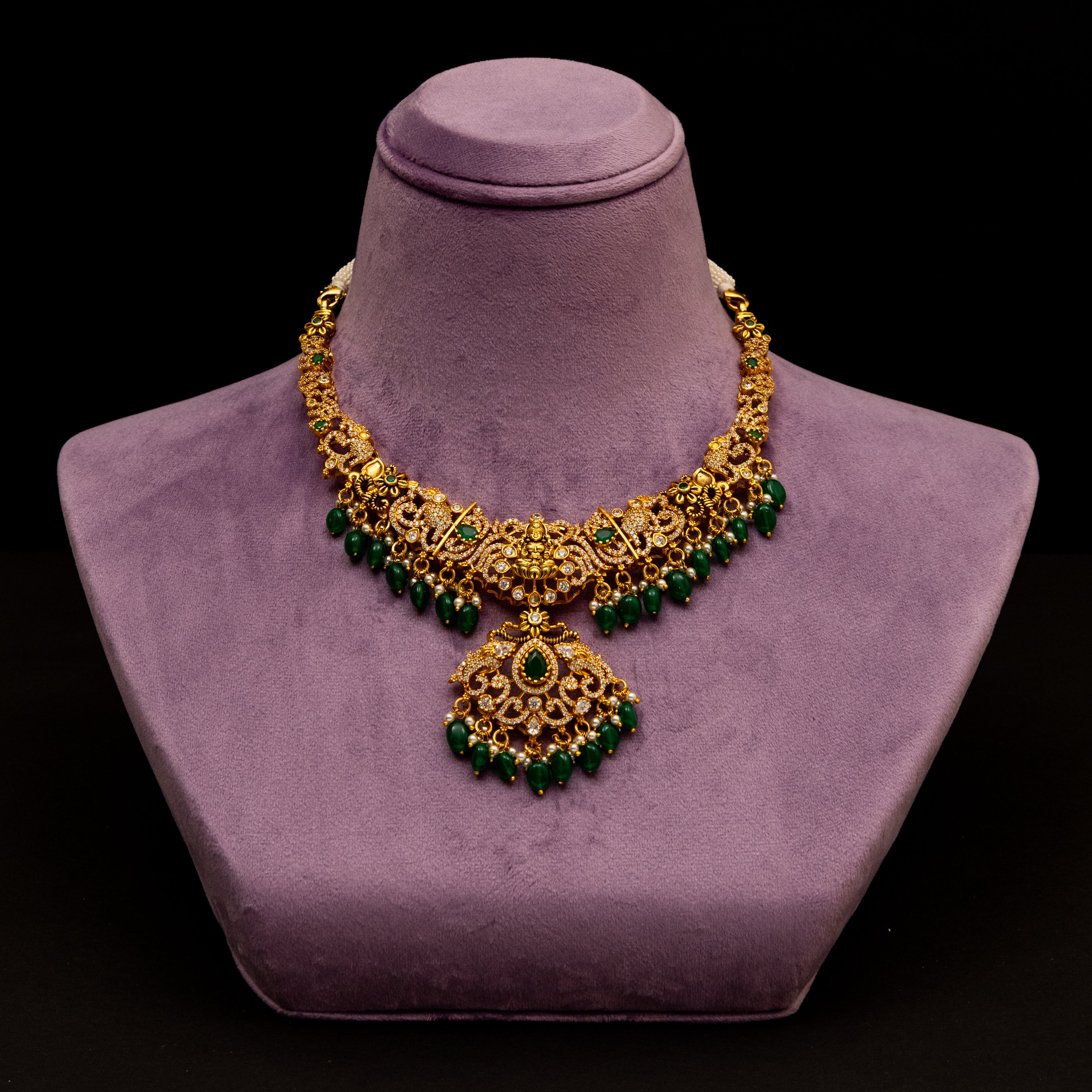 Estaa Necklace